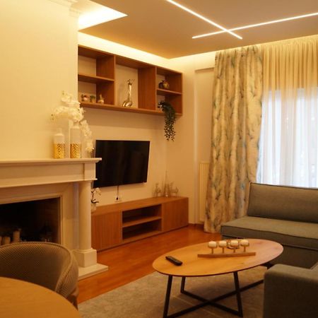 Daphne Luxury Apartment Kastoria Exterior photo