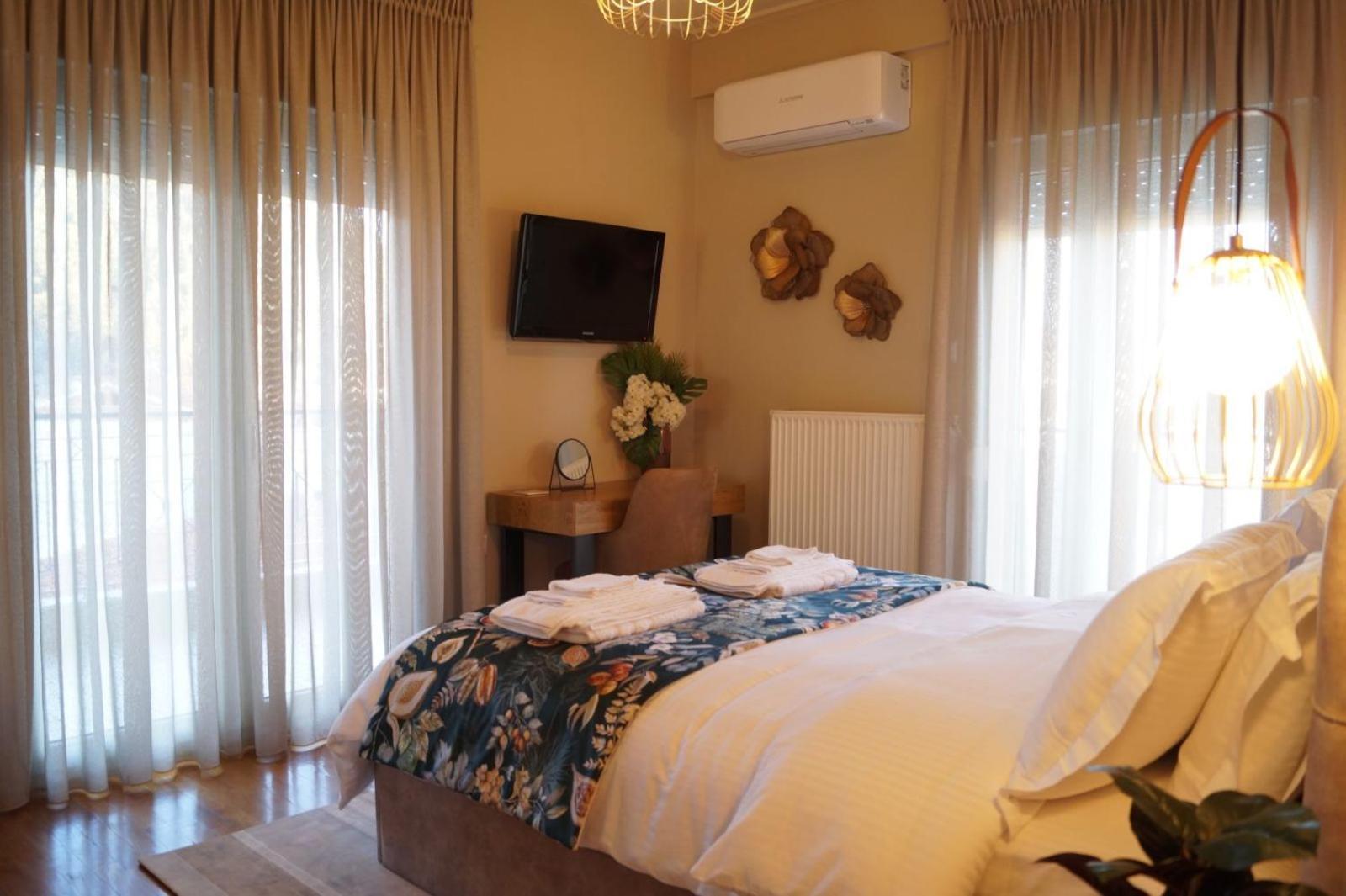 Daphne Luxury Apartment Kastoria Exterior photo